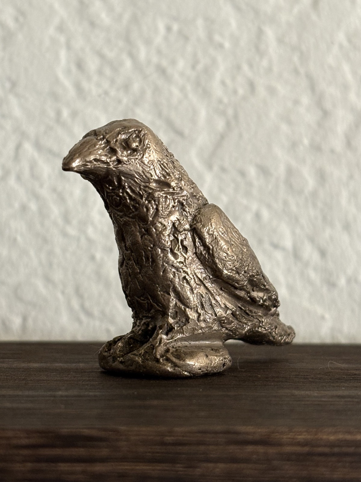 Metal bird sculpture